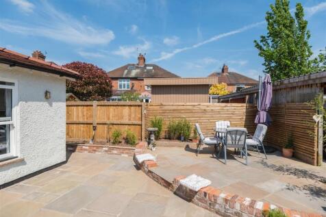 14 Burgess Place-035.jpg