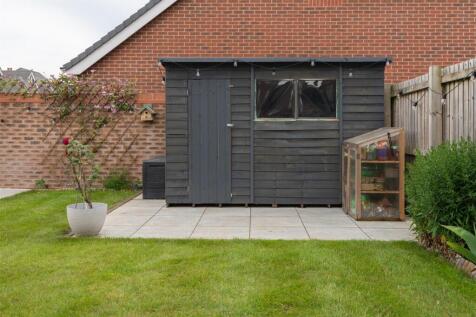 1 Beaufort Close-039.JPG