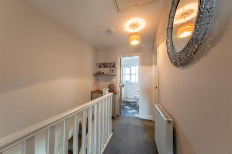 4 Winnington Old Lane -016.jpg