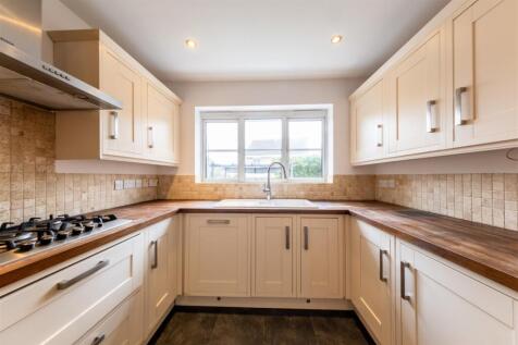 1 Trafalgar Close-003.jpg