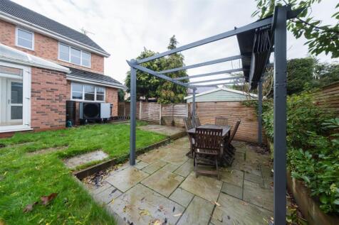 1 Trafalgar Close-039.jpg