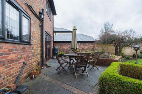 21 Peacock Avenue-038.jpg