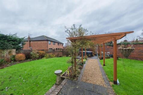 21 Peacock Avenue-040.jpg