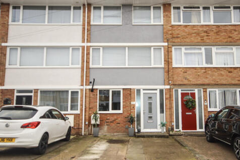 3/4 double bed terraced house for sale Millfield,