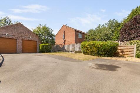 Driveway &amp; Garages