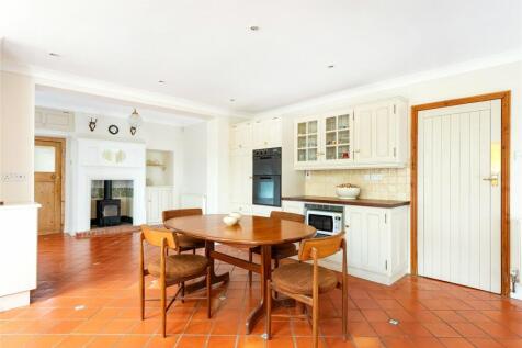 Kitchen/Breakfast Rm