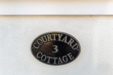Courtyard Cottage