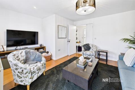 Lounge Extra Photo 3