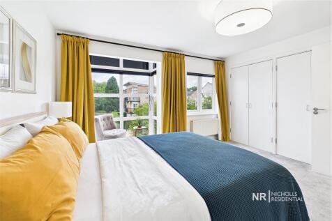 Main Bedroom Extra Photo