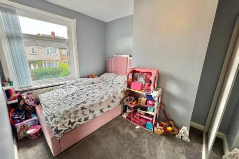 Bramleys Estate Agents - St Albans - Ainley Top (7