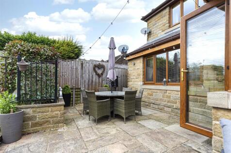 Bramleys Estate Agents - Dewsbury Road - Elland (5