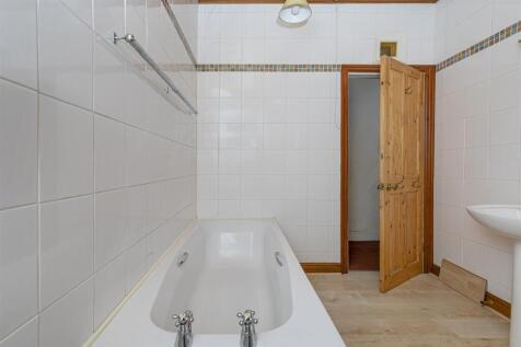 Bramleys Estate Agents - Height Green - Sowerby Br