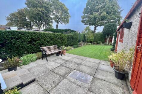 Bramleys Estate Agents - The Drive - Hipperholme (