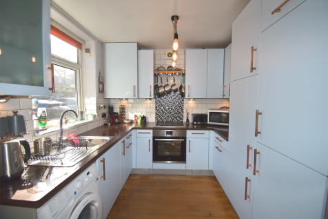 Fitted Kitchen