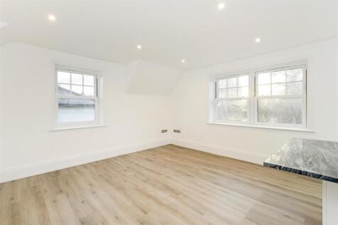 Station House 270240 (16).jpg