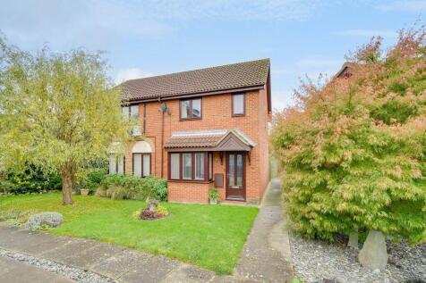 14 Kestrel Close,...