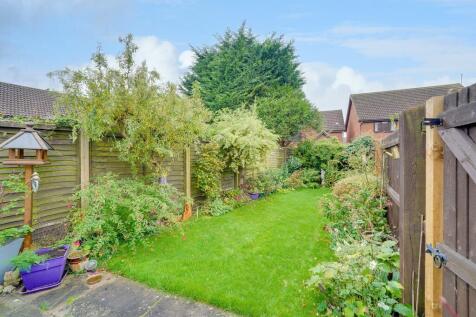 14 Kestrel Close,...
