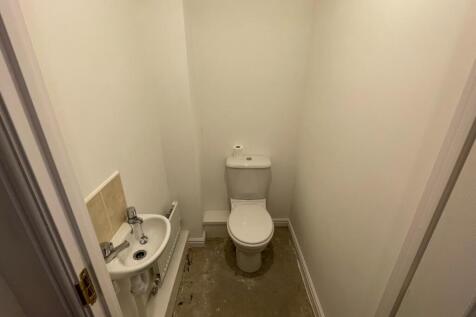 GROUND FLOOR WC