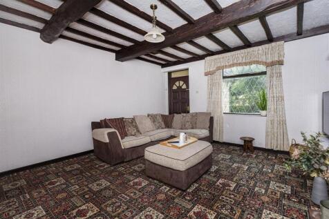 Sitting Room/Dining Room