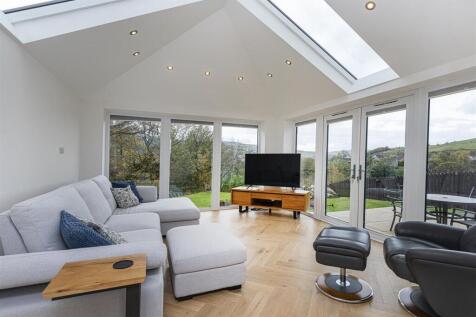 Living/Dining Kitchen