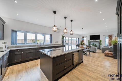 60037e00-6077-4fe...