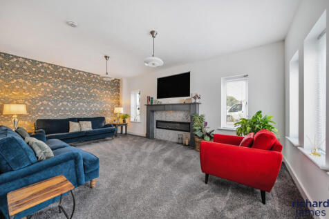 affcf1dc-3f28-43d...