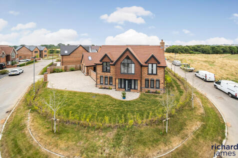 b30ee409-2e22-47c...