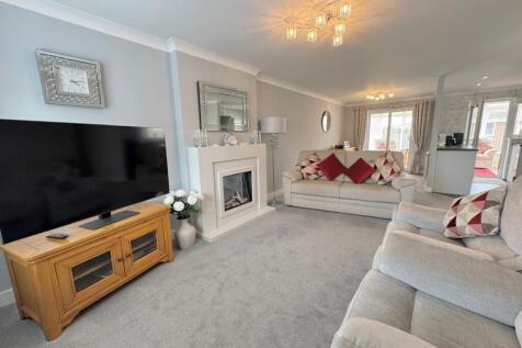 WhatsApp Image 2025-06-03 at 09.42.34 (3)