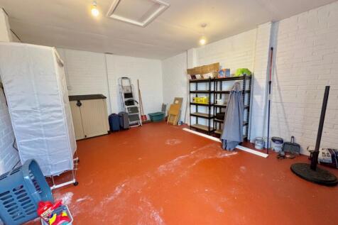 WhatsApp Image 2025-06-03 at 09.55.43