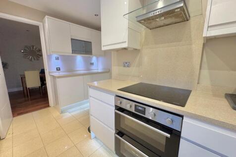 c2b7a6c7-667c-49f4-96e2-72601529cf8a