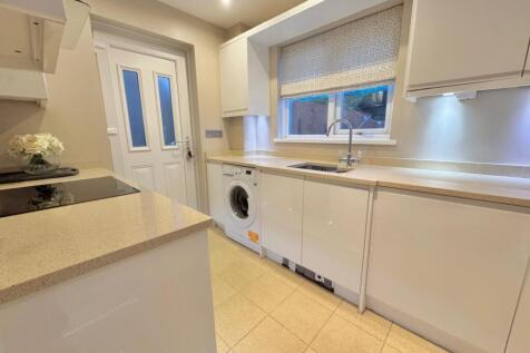 f69e1033-3b72-45be-a9a5-77620e2000c0