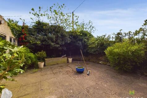 CAM01348G0-PR0387-STILL025.jpg