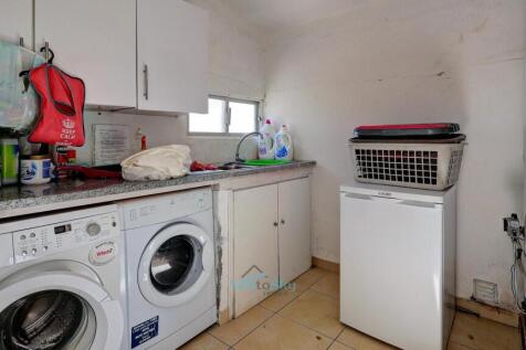 laundry / utility room