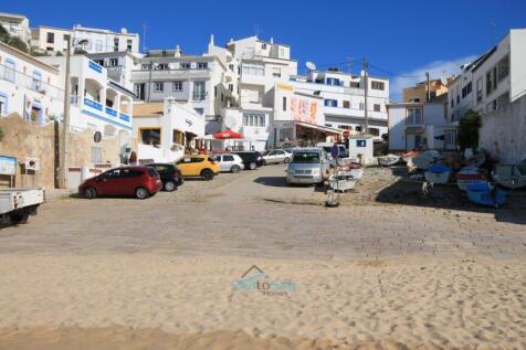 burgau 5 minutes away