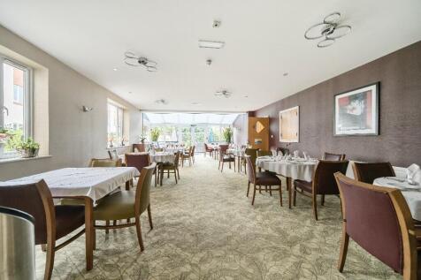 Owners Dining
