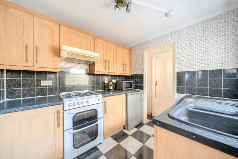 1358572-9-68d4710...