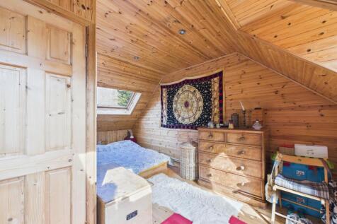 CAM03185G0-PR0092-STILL021