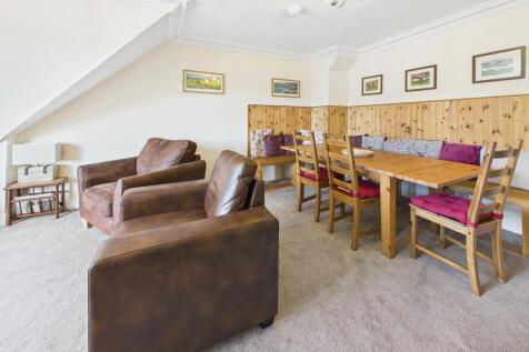 CAM03481G0-PR0093-STILL004