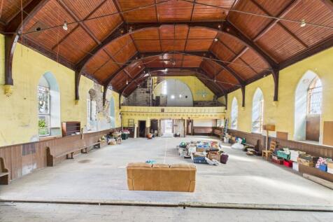 CAM03185G0-PR0100-STILL018