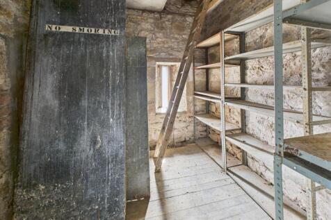 CAM03185G0-PR0100-STILL002