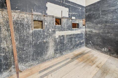 CAM03185G0-PR0100-STILL003