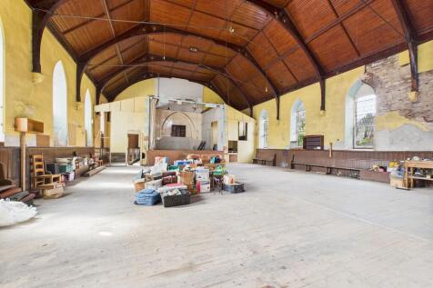 CAM03185G0-PR0100-STILL011