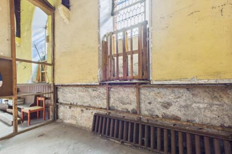 CAM03185G0-PR0100-STILL016