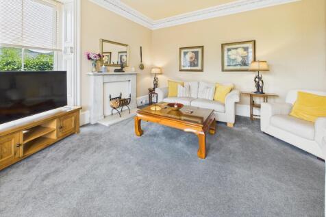 CAM03481G0-PR0108-STILL004