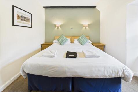 CAM03185G0-PR0114-STILL016