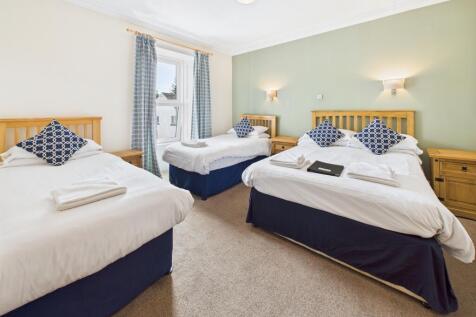 CAM03185G0-PR0114-STILL017