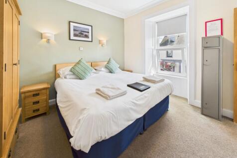 CAM03185G0-PR0114-STILL020