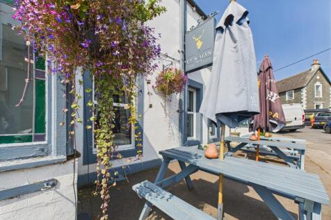 CAM03185G0-PR0114-STILL025