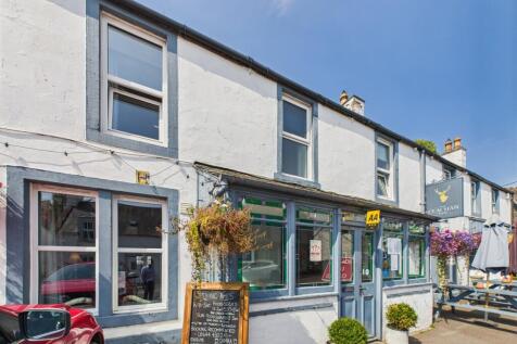 CAM03185G0-PR0114-STILL028