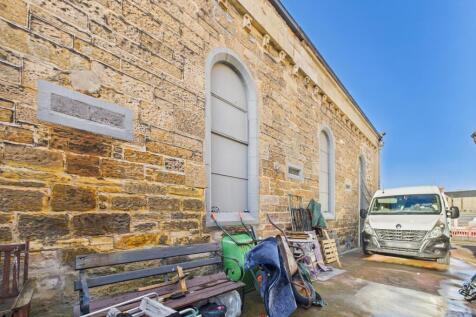 CAM03481G0-PR0119-STILL011